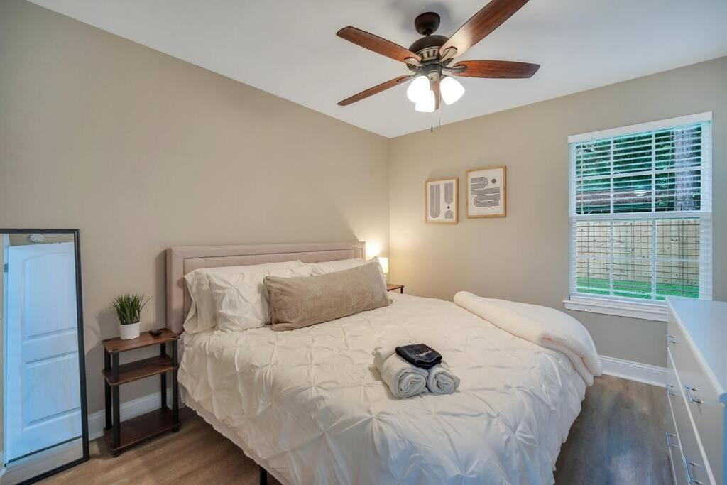 Сasa de vacaciones Beautiful New Construction Only 4 Min To Downtown! *