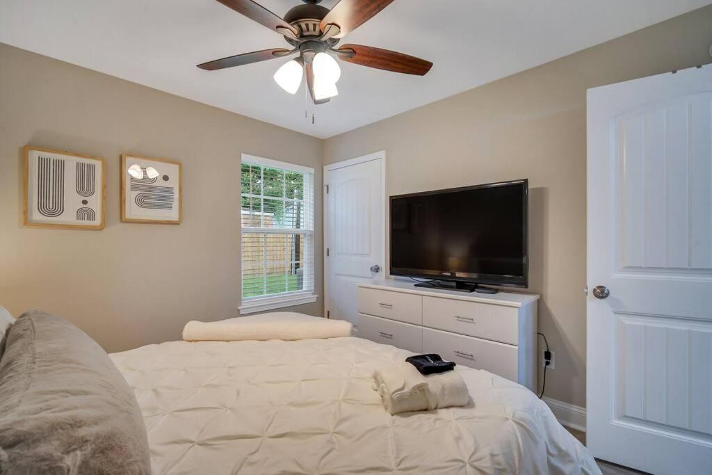 Сasa de vacaciones Beautiful New Construction Only 4 Min To Downtown! Savannah